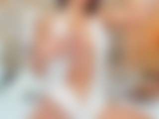 Karla MILF webcam performer live streaming