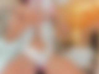 Live cam show with Karla - Bedroom Mature on Milfs Live