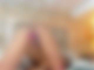 Live cam show with Karla - Facial on Cam Slut
