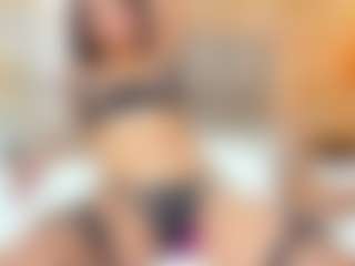Live cam show with Karla - Ebony on TeamSkeetLive | colombia