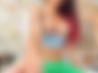 Live cam show with Karla - Bedroom Brown Hair on Fling VIP Chat