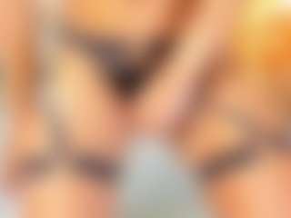 Live cam show with Karla - BBW Middle Aged on Mixed Magazine Live