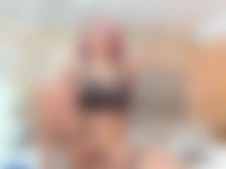 Live cam show with Karla - Strip Black on TeamSkeetLive