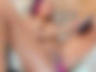 Live cam show with Karla - Spank on live18s.com