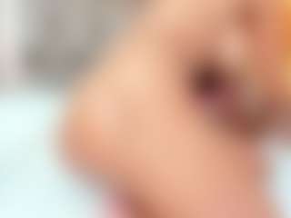 Live cam show with Karla - Ebony on SquirtSoMuch | colombia