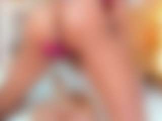 Live cam show with Karla - Full Nudity on Hubzter Live