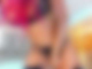 Live cam show with Karla - Brown Eyes Mature on Uber Horny