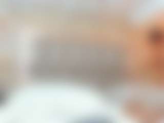 Live cam show with Karla - Average on studioflirtlive.com