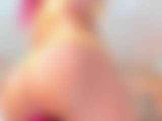 Live cam show with Karla - Ebony MILF on SpunkLive | colombia