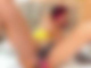 Live cam show with Karla - Fuck Machine on eurowanks.com