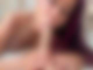Live cam show with Karla - Mature on SquirtSoMuch