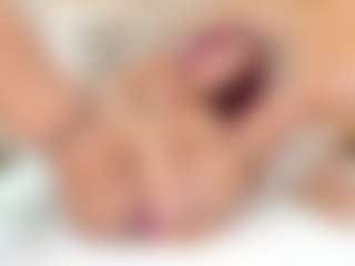 Live cam show with Karla - Black Middle Aged on instabang