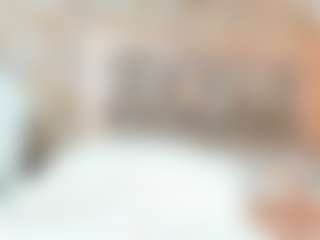 Karla MILF webcam performer live streaming