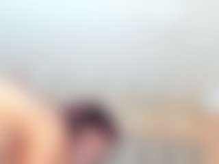 Karla MILF webcam performer live streaming