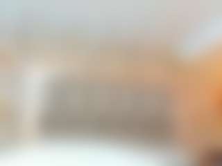 Karla MILF webcam performer live streaming