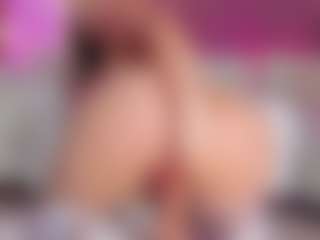 Leah Grey's Live Sex Cam Show