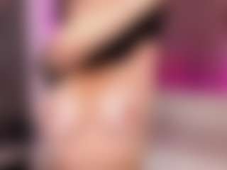Leah Grey's Live Sex Cam Show