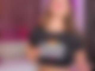 Live cam show with Leah Grey - Asshole on SquirtSoMuch