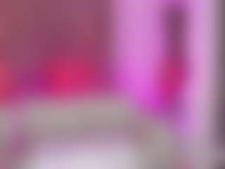 Live cam show with Leah Grey - Bedroom on sexylive.show