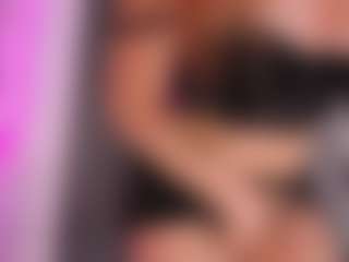 Leah Grey's Live Sex Cam Show