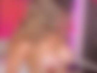Leah Grey's Live Sex Cam Show