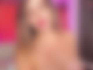Leah Grey's Live Sex Cam Show
