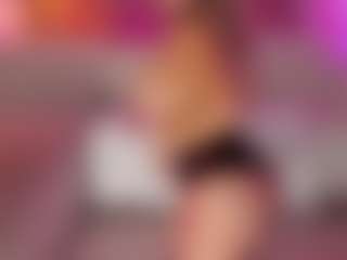 Leah Grey's Live Sex Cam Show