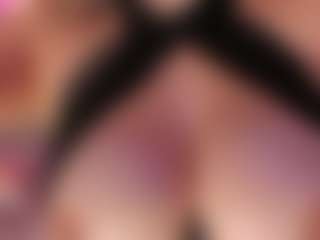 Leah Grey's Live Sex Cam Show