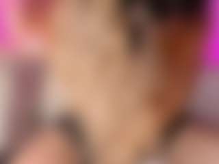 Leah Grey's Live Sex Cam Show