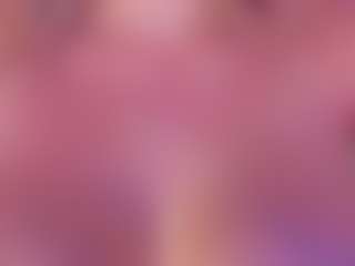 Live cam show with Leah Grey - Double Penetration on SpunkLive