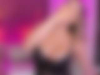 Leah Grey's Live Sex Cam Show