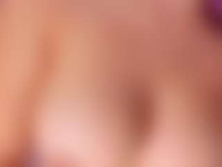 Leah Grey's Live Sex Cam Show