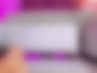 Leah Grey's Live Sex Cam Show