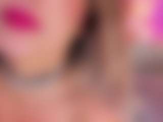 Leah Grey's Live Sex Cam Show