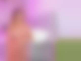 Leah Grey's Live Sex Cam Show