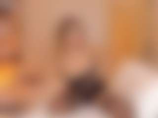 Live cam show with Leah Grey - Thin on xplaylive.com