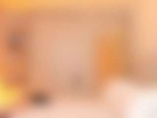 Live cam show with Leah Grey - Brown Eyes Teen (18+) on xplaylive.com