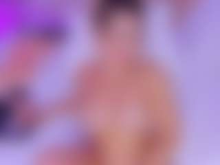 Leah Grey's Live Sex Cam Show