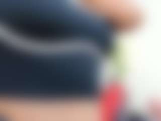Live cam show with lizzie-williams - Deepthroat on Camsoda