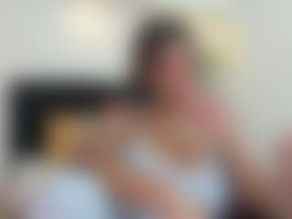 lizzie-williams's Live Sex Cam Show