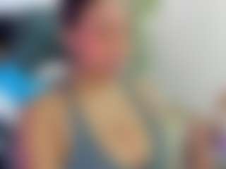 Live cam show with lizzie-williams - Camel Toe on camwithhim.com