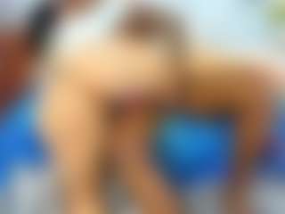 amber_rosseee's Live Sex Cam Show