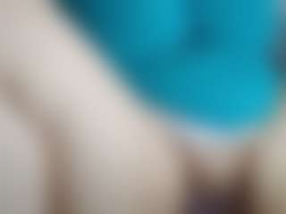 amalarabic's Live Sex Cam Show