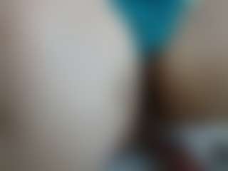 amalarabic's Live Sex Cam Show