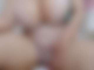 amalarabic's Live Sex Cam Show