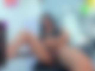 Live cam show with Dirtypeyton - Self Suck on Camsoda