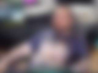 Live cam show with Leek - Daddy on Camsoda