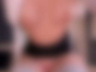 Live cam show with PaulinaSantos - Bedroom on anonymated.com