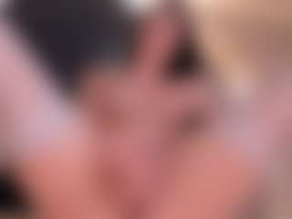 Live cam show with PaulinaSantos - Bedroom on thefappeningchat.com