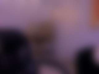 Live cam show with PaulinaSantos - Small Ass on 1on1-livenow